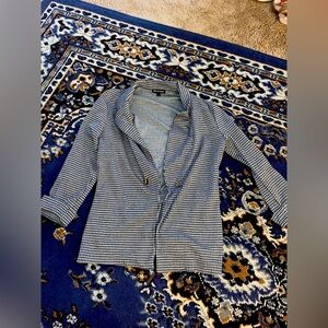 Checkered blazer, in perfect condition!